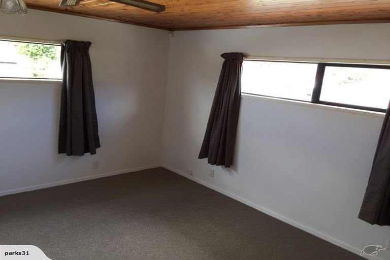 Photo of property in 1/108 Portage Road, New Lynn, Auckland, 0600