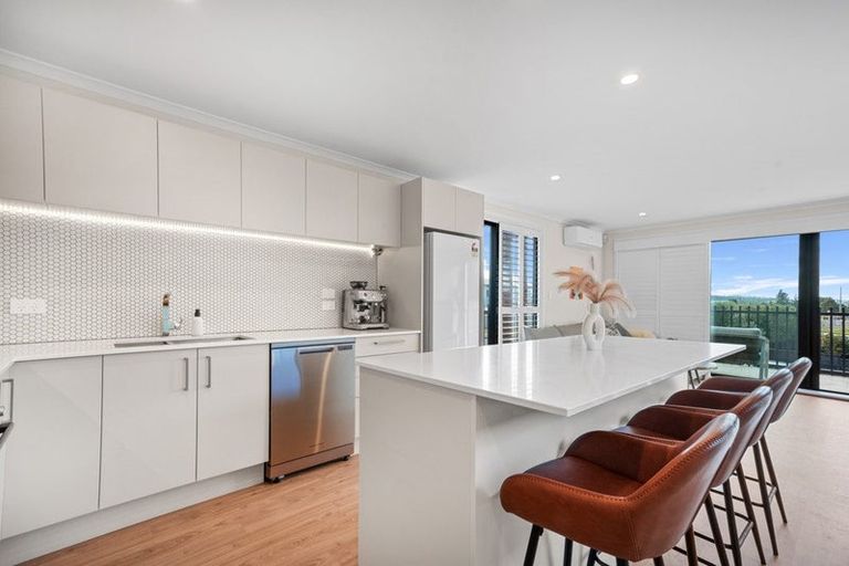 Photo of property in 1 Nugget Avenue, Hobsonville, Auckland, 0616