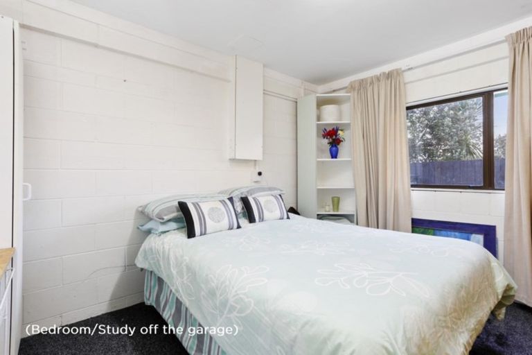 Photo of property in 97b Rosario Crescent, Red Beach, 0932