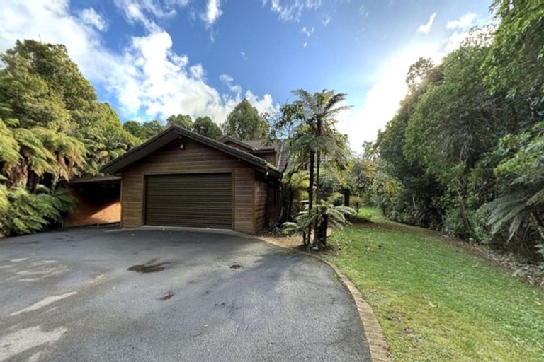 Photo of property in 24 Manu Grove, Waikanae, 5036