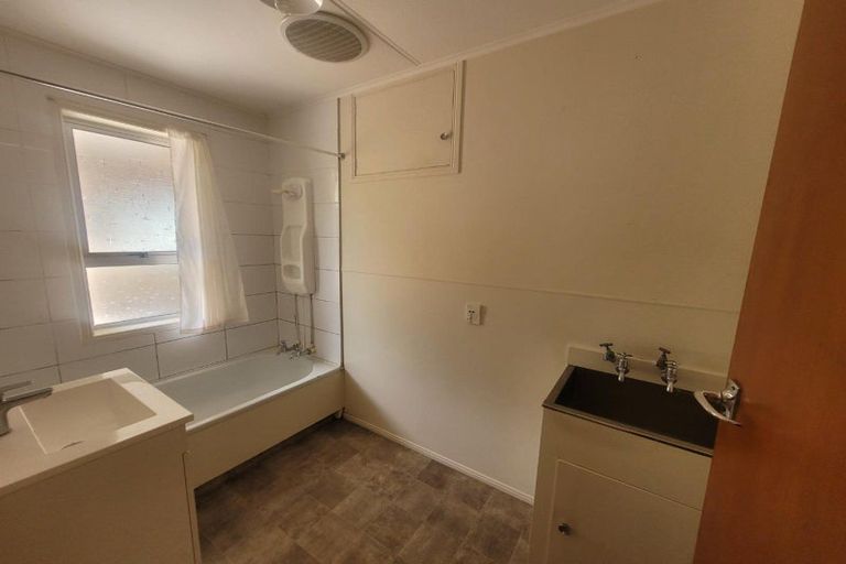 Photo of property in 3/19c Junction Street, Welbourn, New Plymouth, 4310