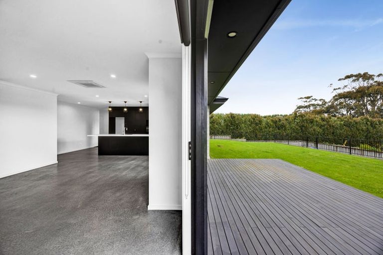 Photo of property in 3 Nikau Place, Hawera, 4610