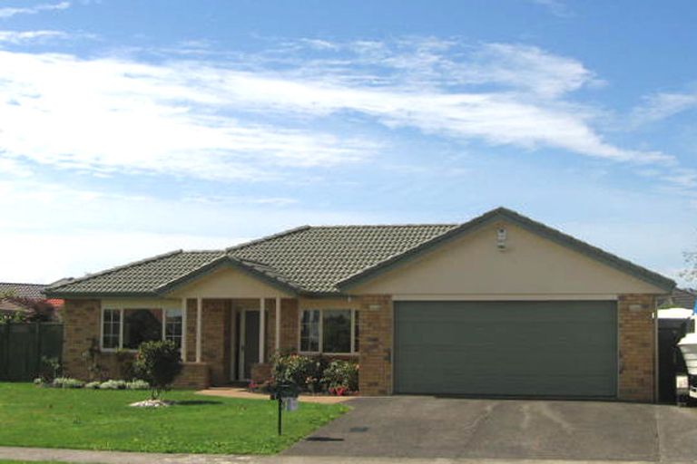 Photo of property in 7 Hillwell Drive, Henderson, Auckland, 0612