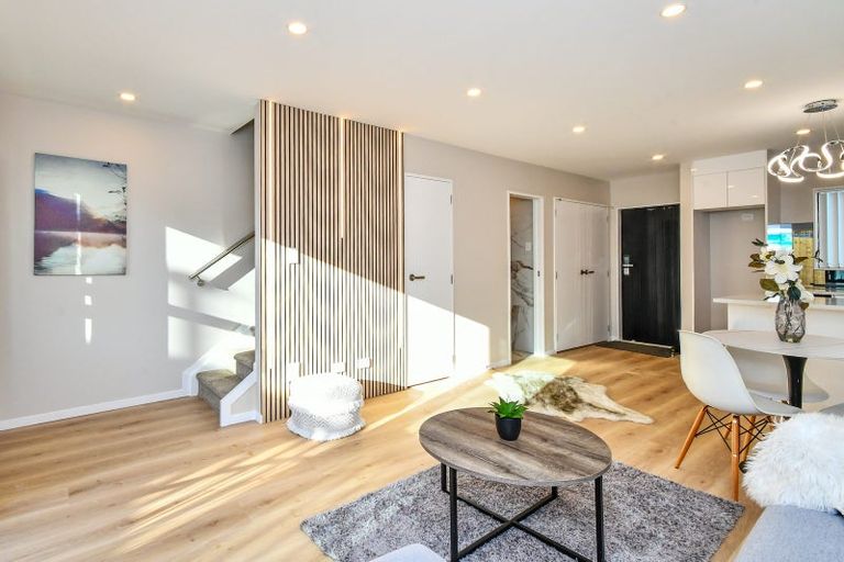 Photo of property in 1/27 Landscape Road, Papatoetoe, Auckland, 2025