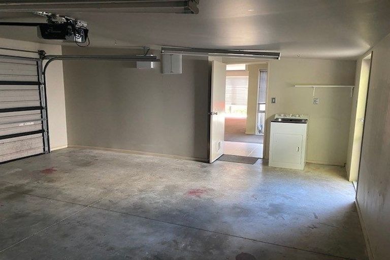 Photo of property in 56d Brockworth Place, Riccarton, Christchurch, 8011