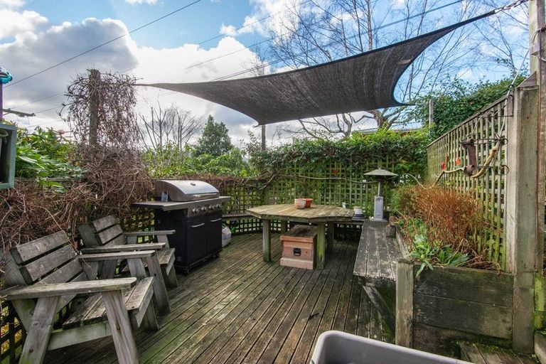 Photo of property in 79 Hocken Street, Kenmure, Dunedin, 9011