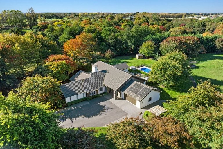 Photo of property in 36 Johns Road, Belfast, Christchurch, 8051