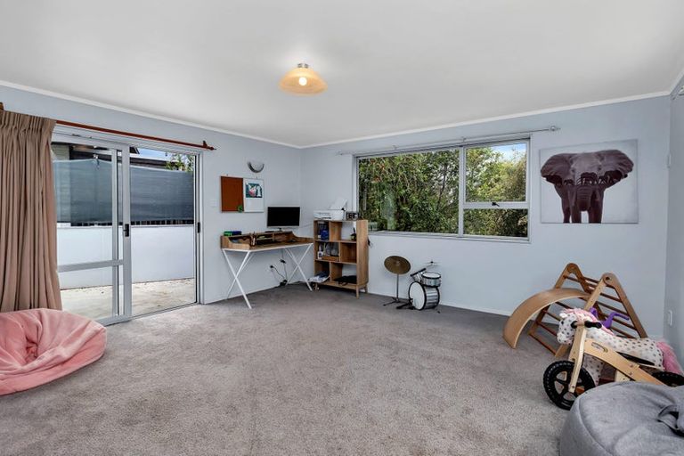 Photo of property in 7 Handley Place, Onerahi, Whangarei, 0110
