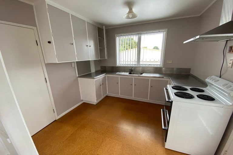 Photo of property in 191 Don Buck Road, Massey, Auckland, 0614