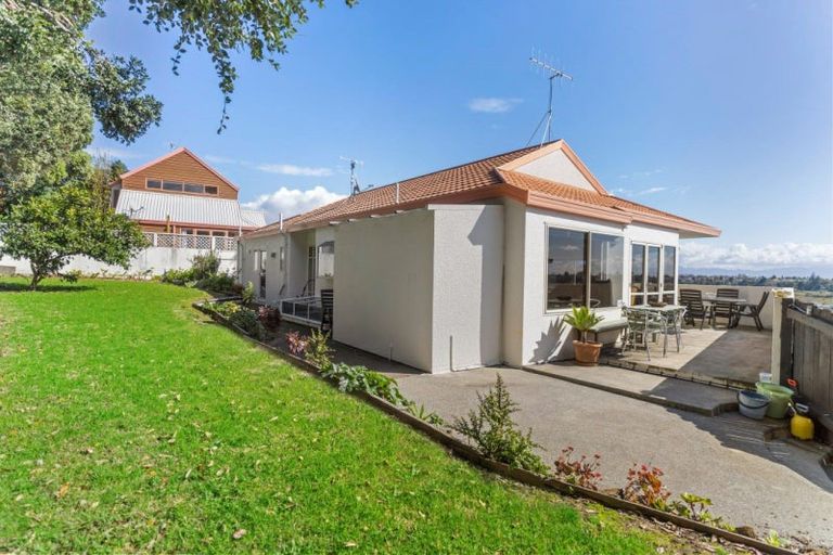 Photo of property in 5 Cynthia Place, Bellevue, Tauranga, 3110