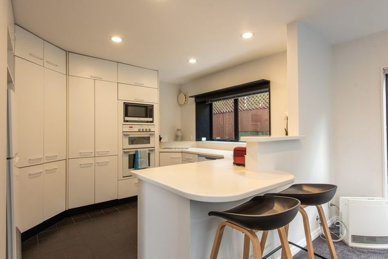 Photo of property in 18a Treasure Grove, Hataitai, Wellington, 6021