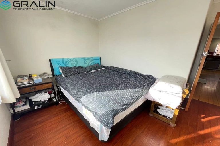 Photo of property in 26 Rosier Road, Glen Eden, Auckland, 0602