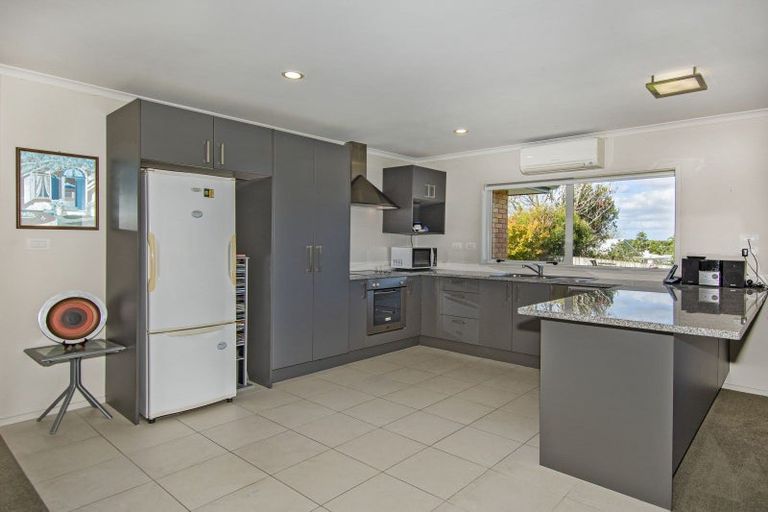 Photo of property in 85 Pebble Beach Boulevard, Te Kamo, Whangarei, 0112