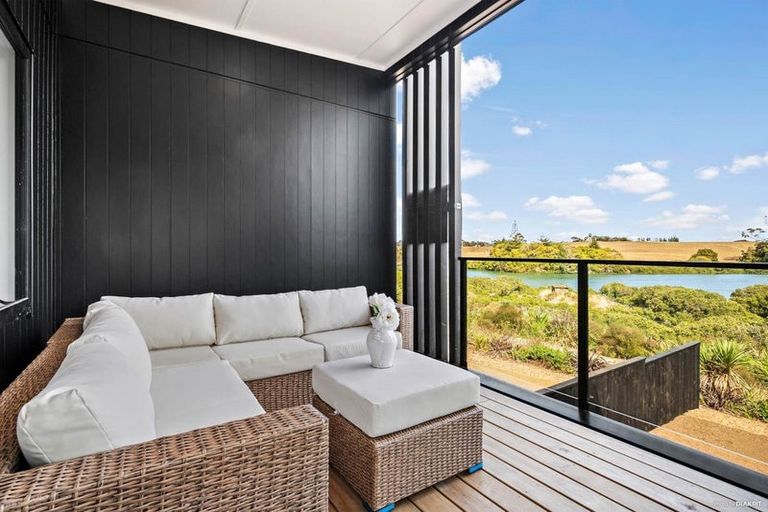 Photo of property in 58 Fort Lincoln Loop, Karaka, Papakura, 2113