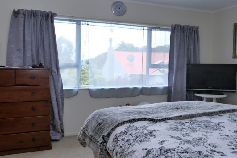 Photo of property in 15 Kaimanawa Street, Paraparaumu, 5032