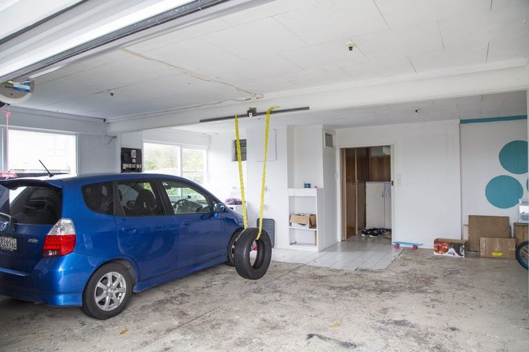 Photo of property in 8 Tye Road, Hillcrest, Auckland, 0627