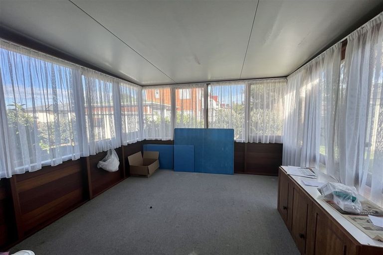 Photo of property in 3 Faith Bullock Place, New Lynn, Auckland, 0600