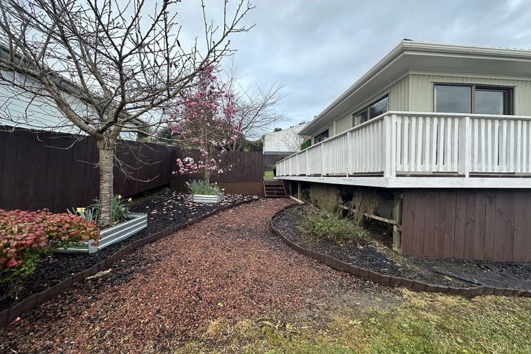 Photo of property in 46 Bellfield Road, Opaheke, Papakura, 2113