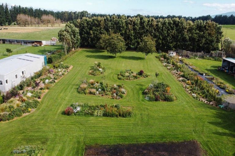 Photo of property in 47 Laws Road, Dannevirke, 4972