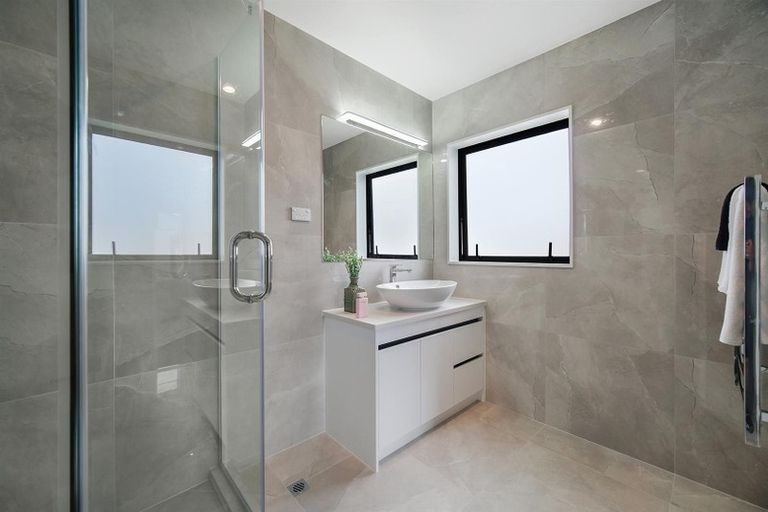 Photo of property in 30 Kairakau Street, Papakura, 2110