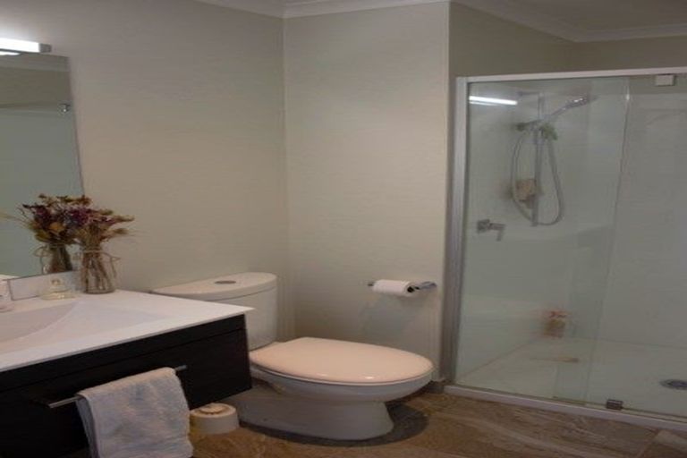 Photo of property in 27 Spotted Dove Road, Hobsonville, Auckland, 0616