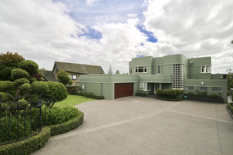 Photo of property in 1212 Victoria Street, Whitiora, Hamilton, 3200