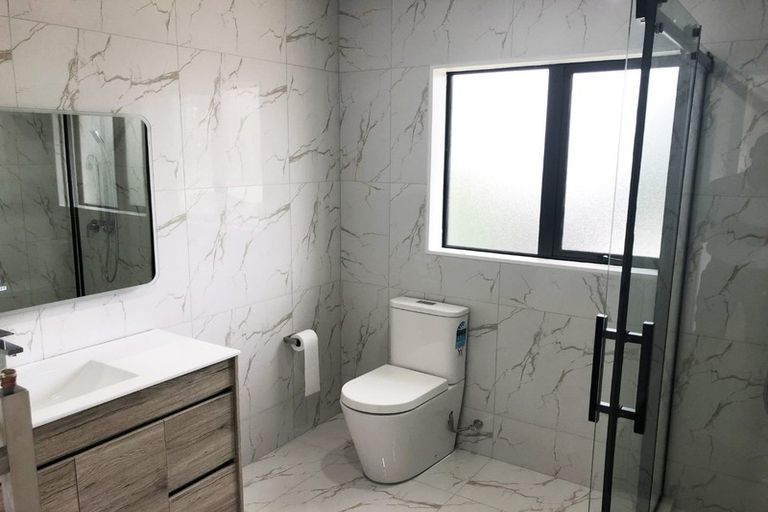 Photo of property in 10b Gifford Road, Papatoetoe, Auckland, 2025