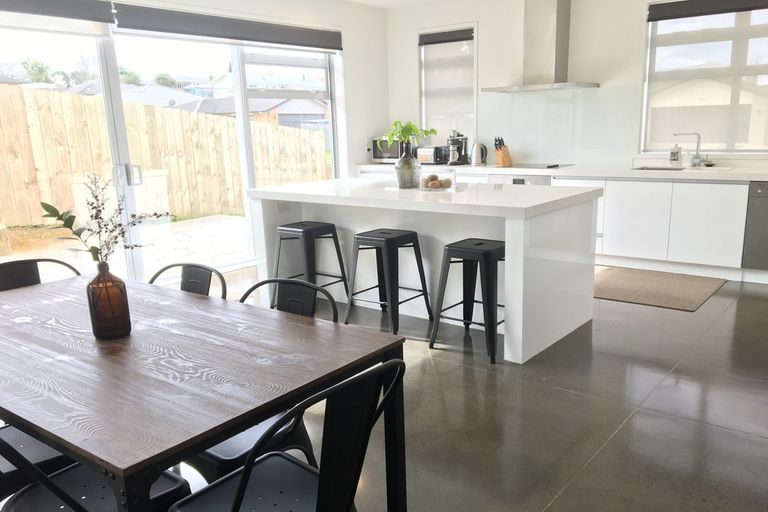 Photo of property in 88 Pebble Beach Boulevard, Te Kamo, Whangarei, 0112