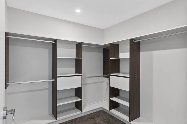 Photo of property in 40 Skua Road, Hobsonville, Auckland, 0616