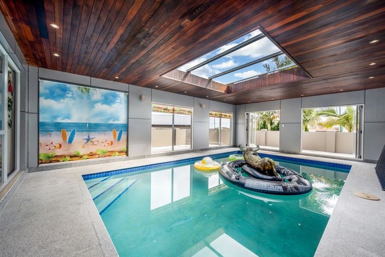 Photo of property in 7 Kinmont Rise, East Tamaki Heights, Auckland, 2016