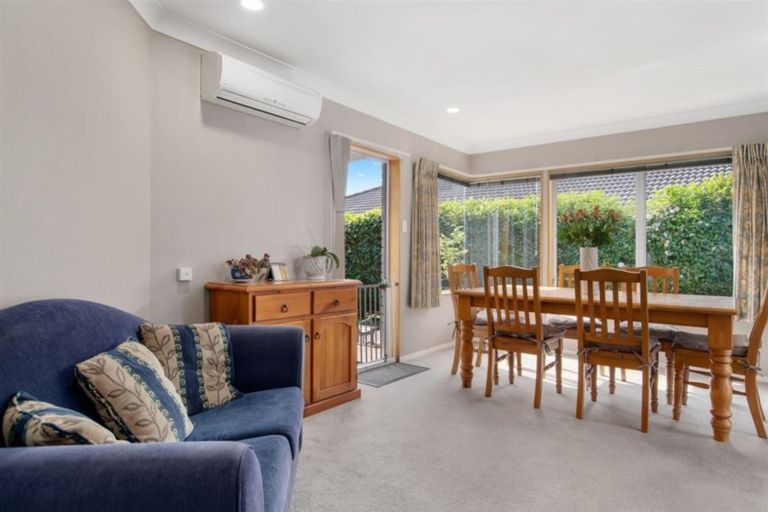Photo of property in 9r Cherry Way, Bethlehem, Tauranga, 3110