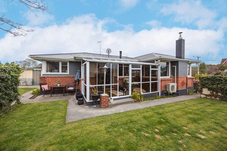 Photo of property in 18 Oxford Street, Holmes Hill, Oamaru, 9401