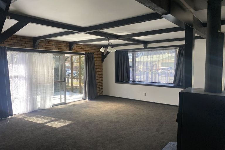 Photo of property in 1/27 Kawau Crescent, Bromley, Christchurch, 8062