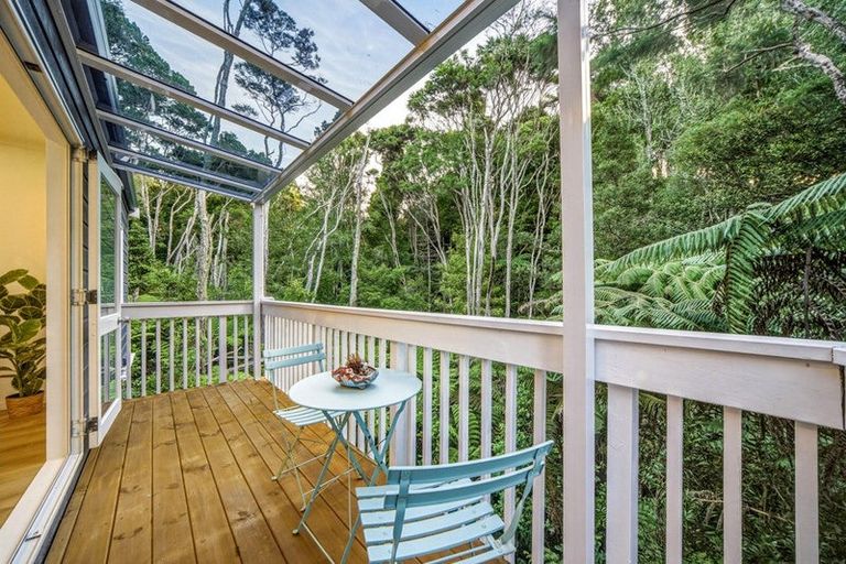 Photo of property in 2/26 Anne Mclean Drive, Bayview, Auckland, 0629