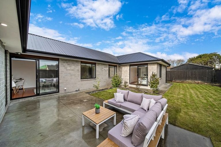 Photo of property in 422 Ilam Road, Bryndwr, Christchurch, 8052