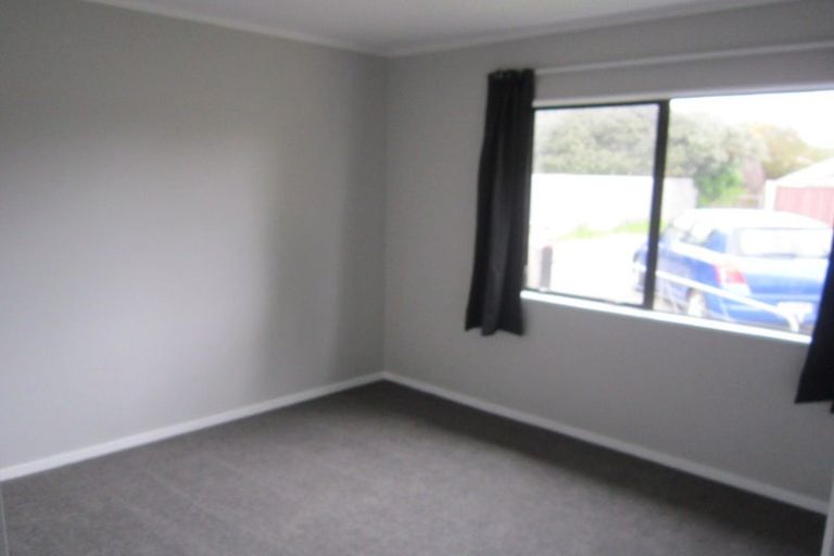 Photo of property in 36 Kirk Street, Otaki, 5512