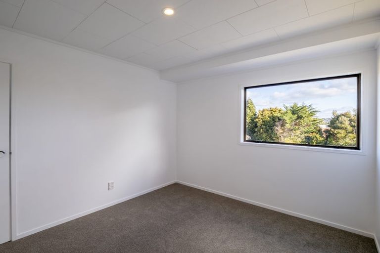 Photo of property in 99 Rosario Crescent, Red Beach, 0932