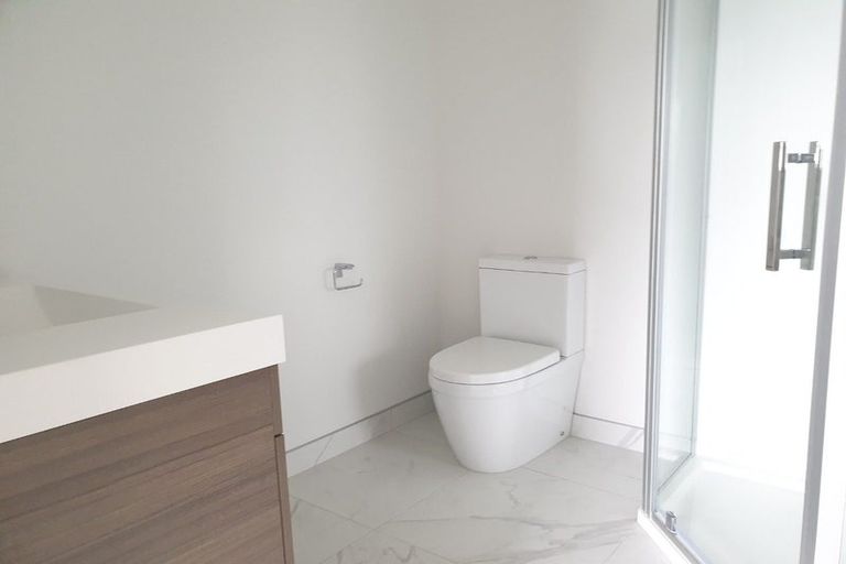 Photo of property in 8 Torea Place, Kenepuru, Porirua, 5022