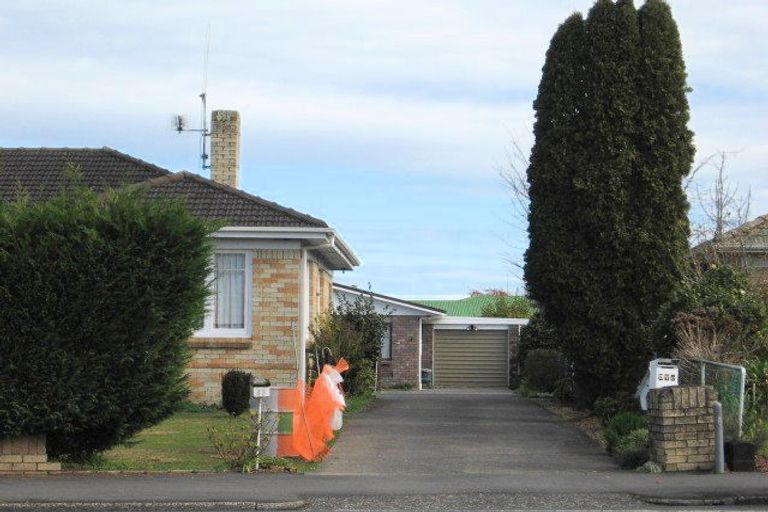 Photo of property in 37c Hukanui Road, Fairfield, Hamilton, 3214