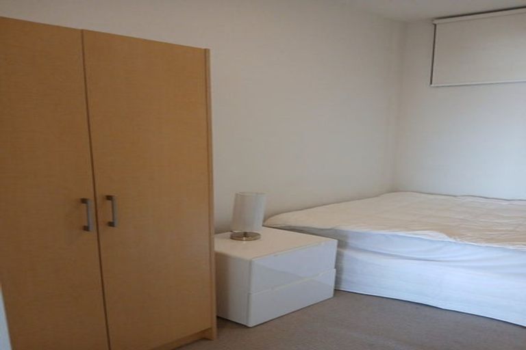 Photo of property in Twin Towers, 909/17 Putney Way, Manukau, Auckland, 2104