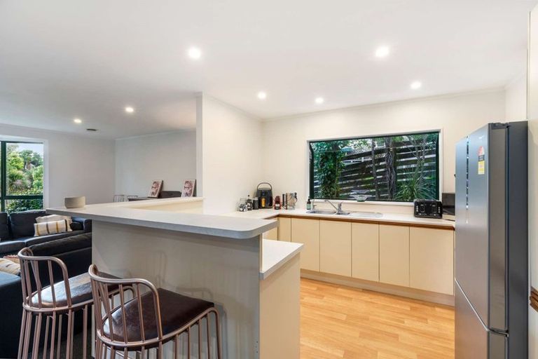 Photo of property in 51b Clayburn Road, Glen Eden, Auckland, 0602