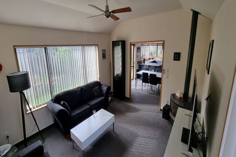 Photo of property in 96 Michael Road, Paraparaumu Beach, Paraparaumu, 5032