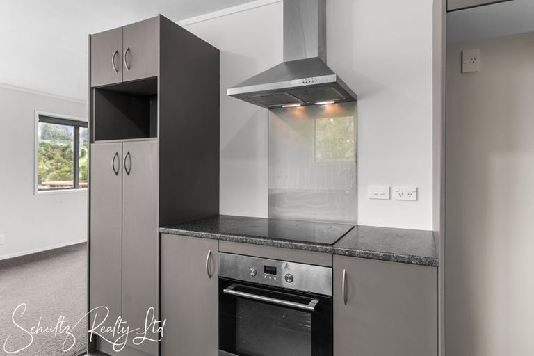 Photo of property in 260 Mountain Road, Maungaturoto, 0587