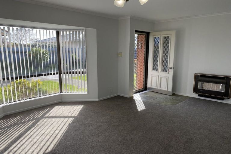 Photo of property in 17 Tui Mill Grove, Feilding, 4702