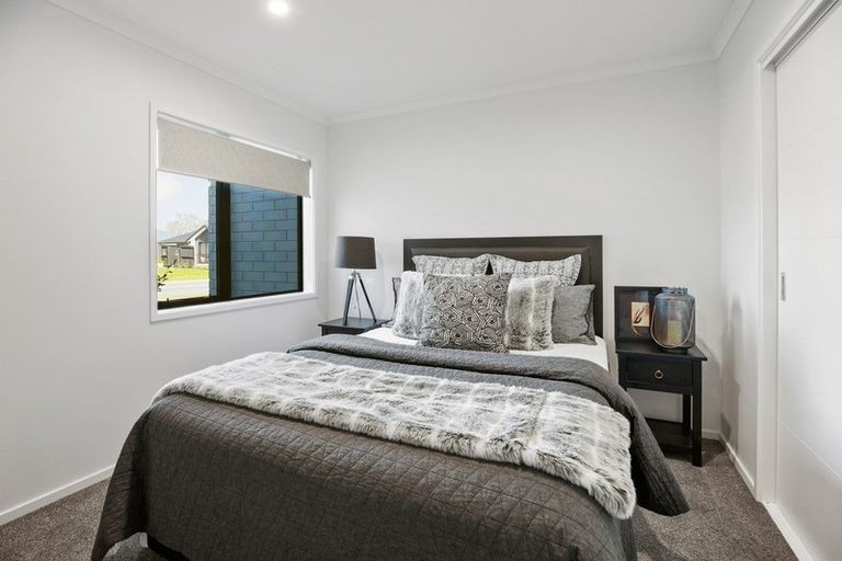 Photo of property in 15 Ruru Street, Cambridge, 3434