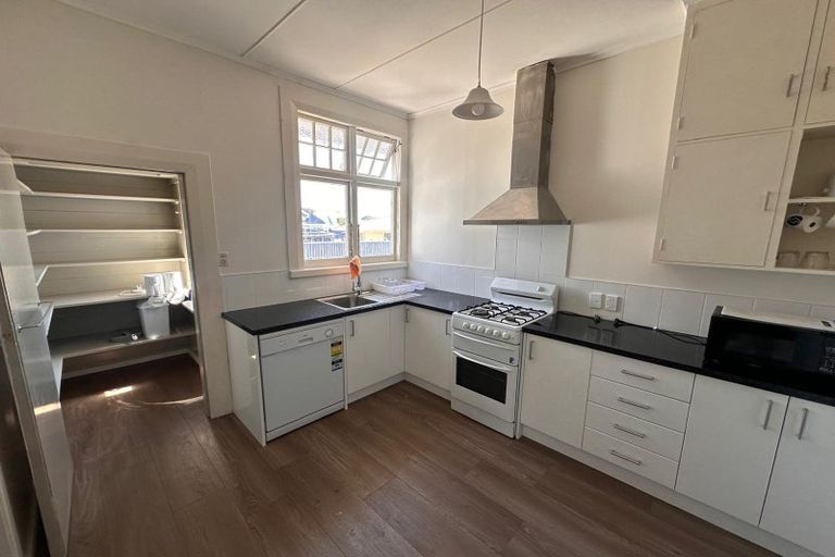 Photo of property in 155 Grey Street, Palmerston North, 4410
