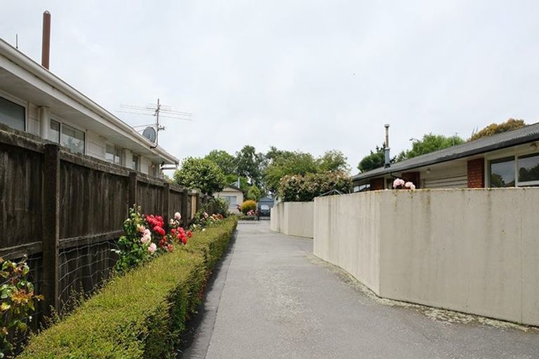 Photo of property in 2/94 Charles Street, Waltham, Christchurch, 8011