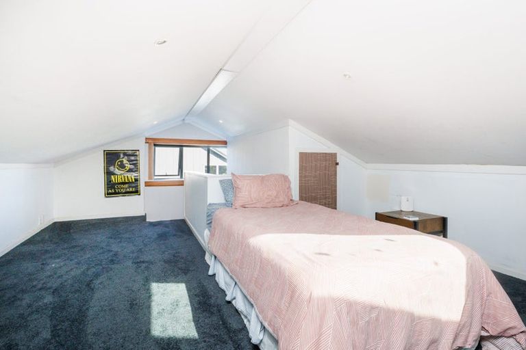 Photo of property in 116 Heretaunga Street, Palmerston North, 4414