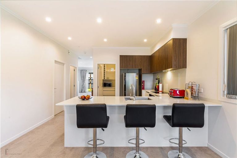 Photo of property in 6 Sacred Kingfisher Road, Hobsonville, Auckland, 0616