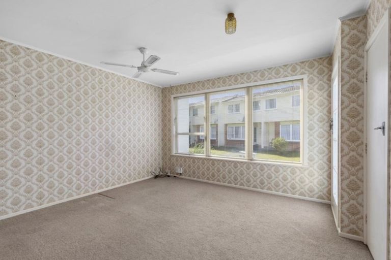 Photo of property in Shakespeare Flats, 8/48 Merton Street, Trentham, Upper Hutt, 5018